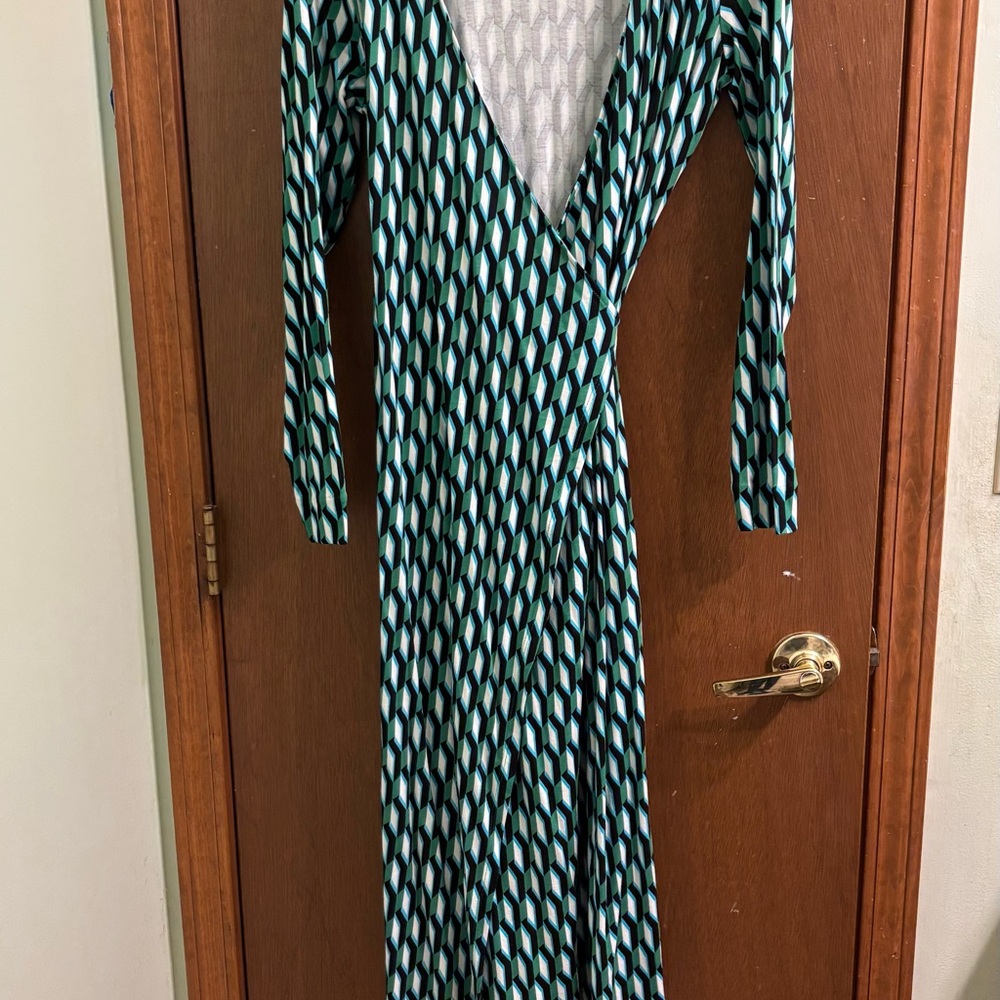 Geometric Patterned Green and Black Dress